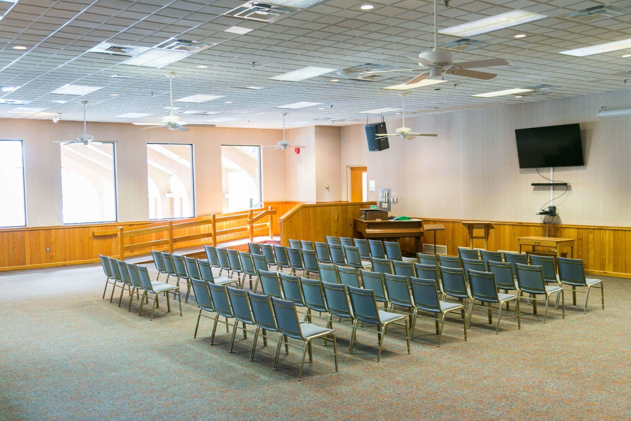 Fireside Meeting Room - Activity Center - America's Keswick Christian ...